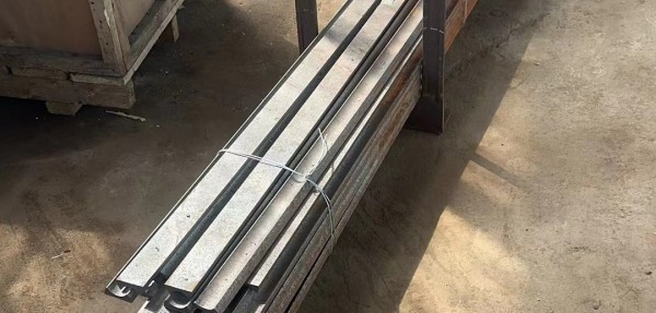 管子Φ63.5×4 ，材質(zhì)12Cr1MoVG，用于低溫再熱器