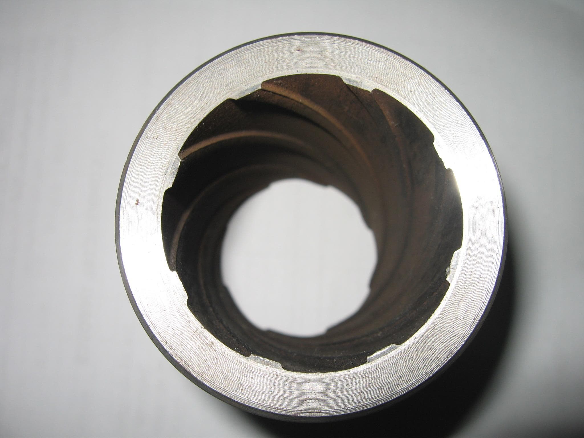 水冷壁配件|水冷壁管 Φ63.5×7.5內(nèi)螺紋管|計(jì)劃備注：材質(zhì)：SA210C。采購(gòu)要求：須提供寶鋼授權(quán)。需求備注：#7爐水冷壁